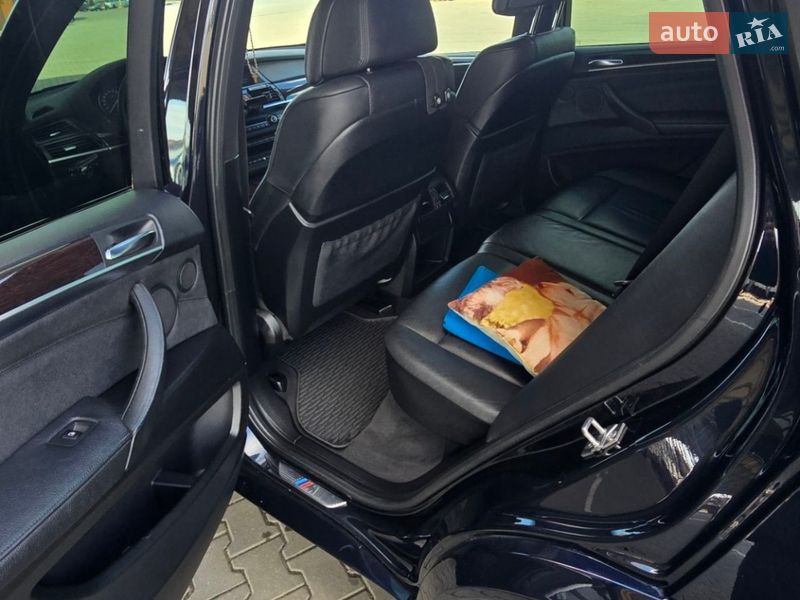 Внедорожник / Кроссовер BMW X5 2012 в Одессе