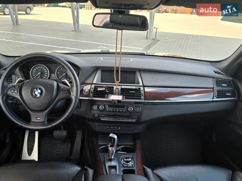 Внедорожник / Кроссовер BMW X5 2012 в Одессе