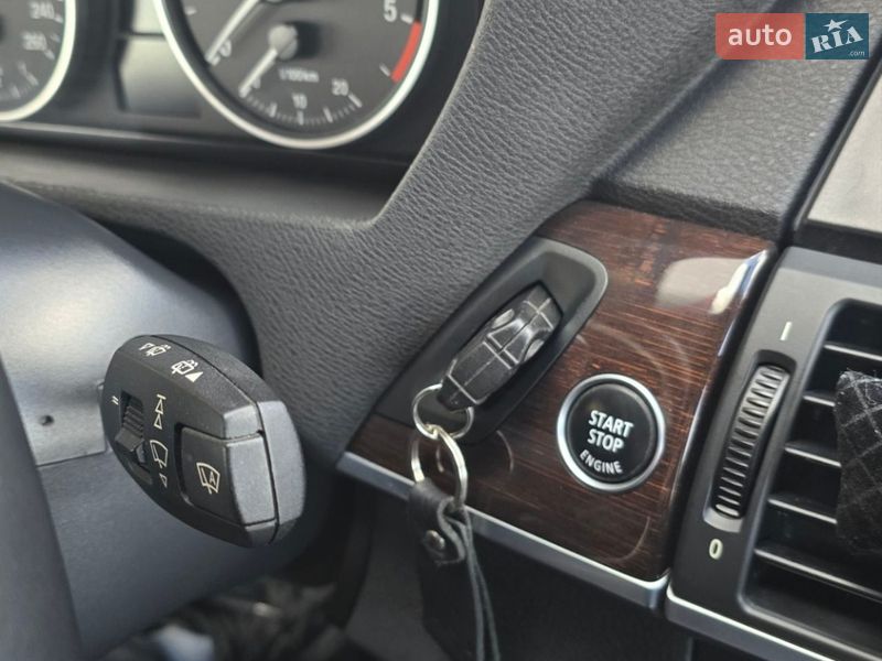 Внедорожник / Кроссовер BMW X5 2012 в Одессе