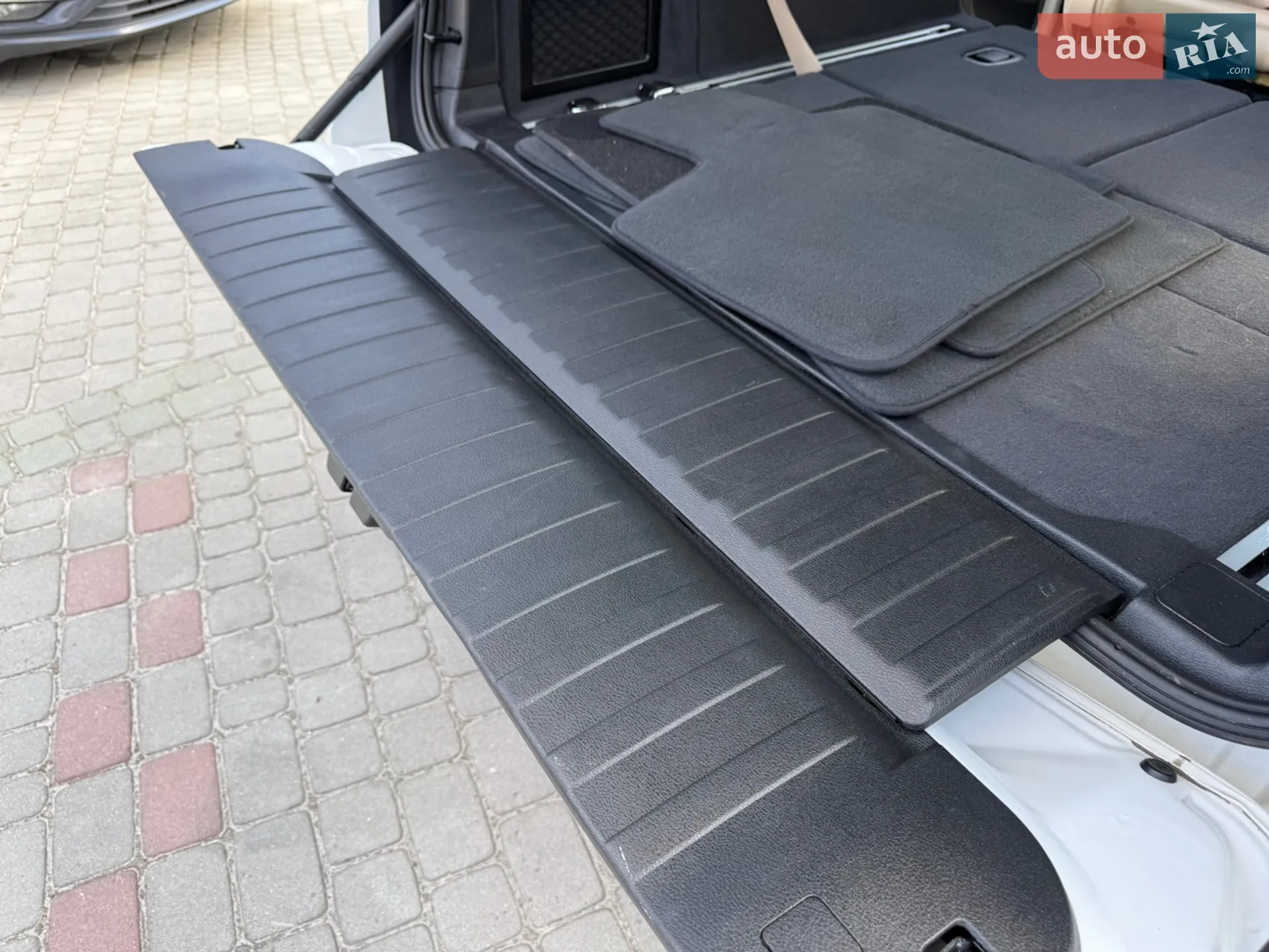 2017 BMW X5 - мініатюра 35