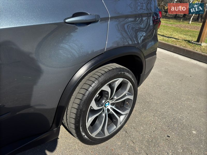 Позашляховик / Кросовер BMW X5 2012 в Києві фото 12 Позашляховик / Кросовер BMW X5 2012 в Києві