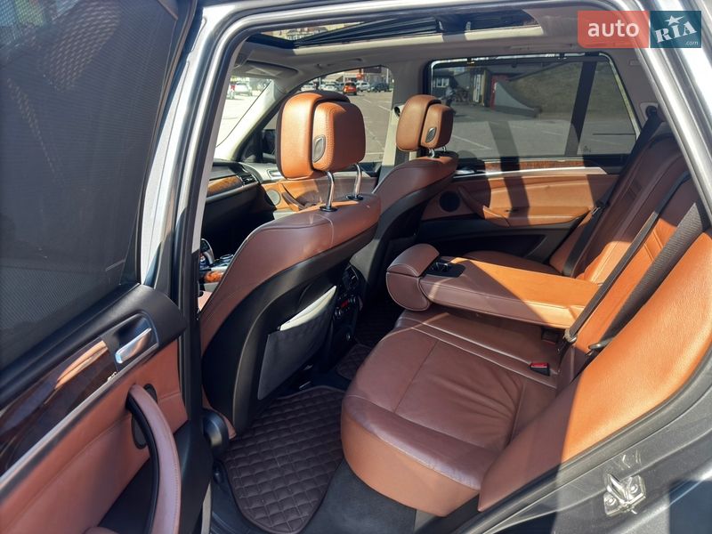 Позашляховик / Кросовер BMW X5 2012 в Києві фото 20 Позашляховик / Кросовер BMW X5 2012 в Києві