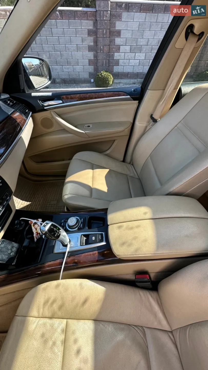 2011 BMW X5 - мініатюра 28