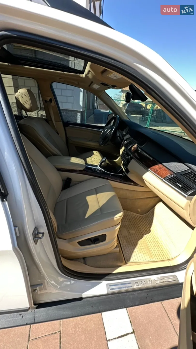 2011 BMW X5 - мініатюра 39