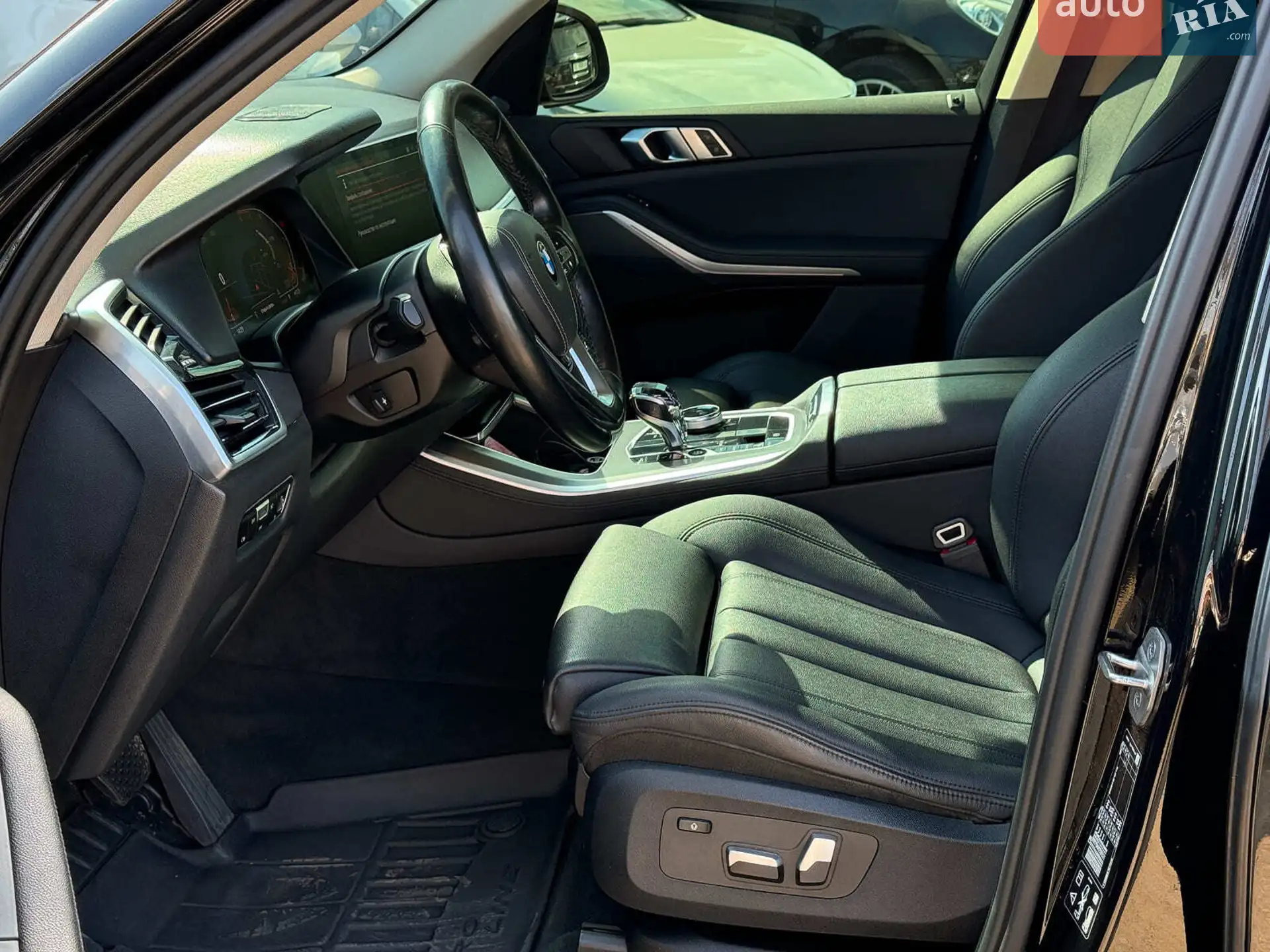 2021 BMW X5 - мініатюра 16