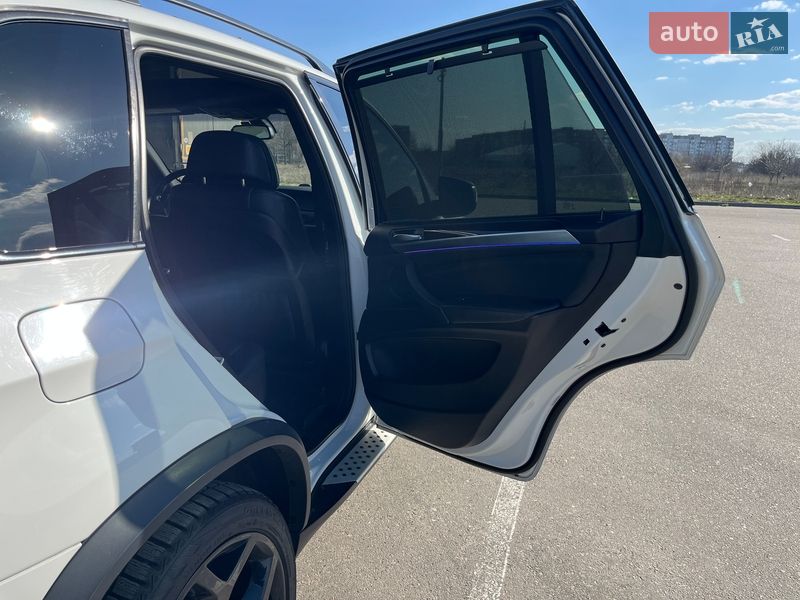 Внедорожник / Кроссовер BMW X5 2013 в Кропивницком