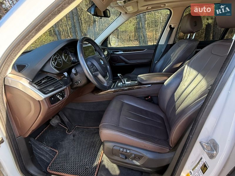 Позашляховик / Кросовер BMW X5 2015 в Львові