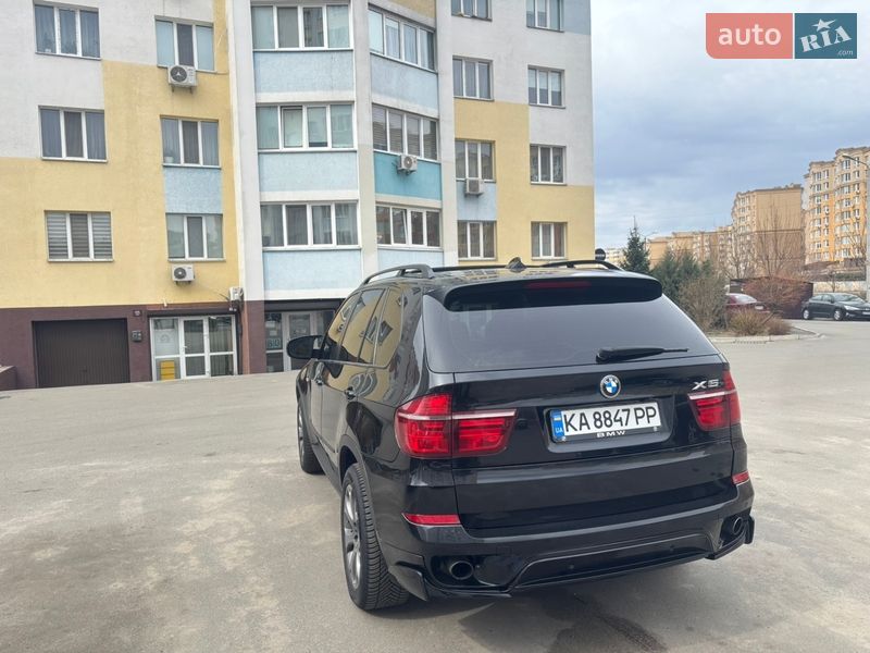 Позашляховик / Кросовер BMW X5 2011 в Вишневому