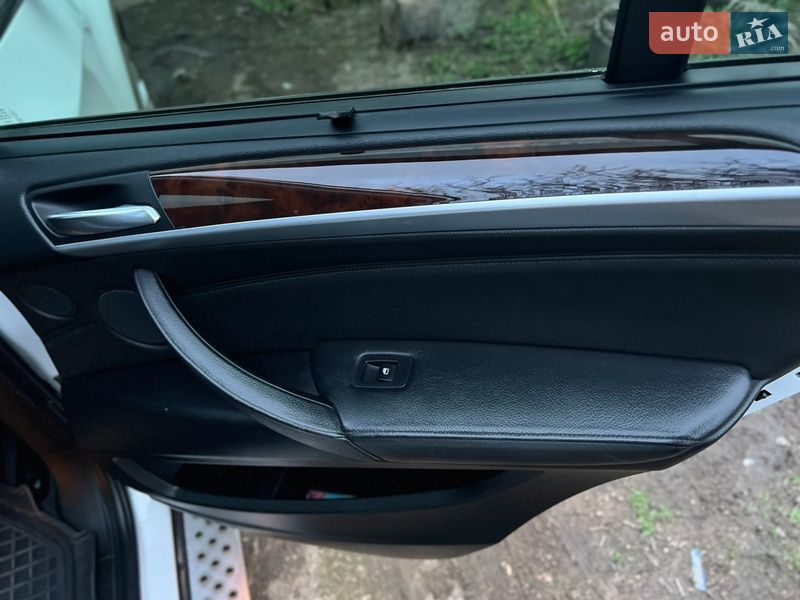 Позашляховик / Кросовер BMW X5 2008 в Кропивницькому