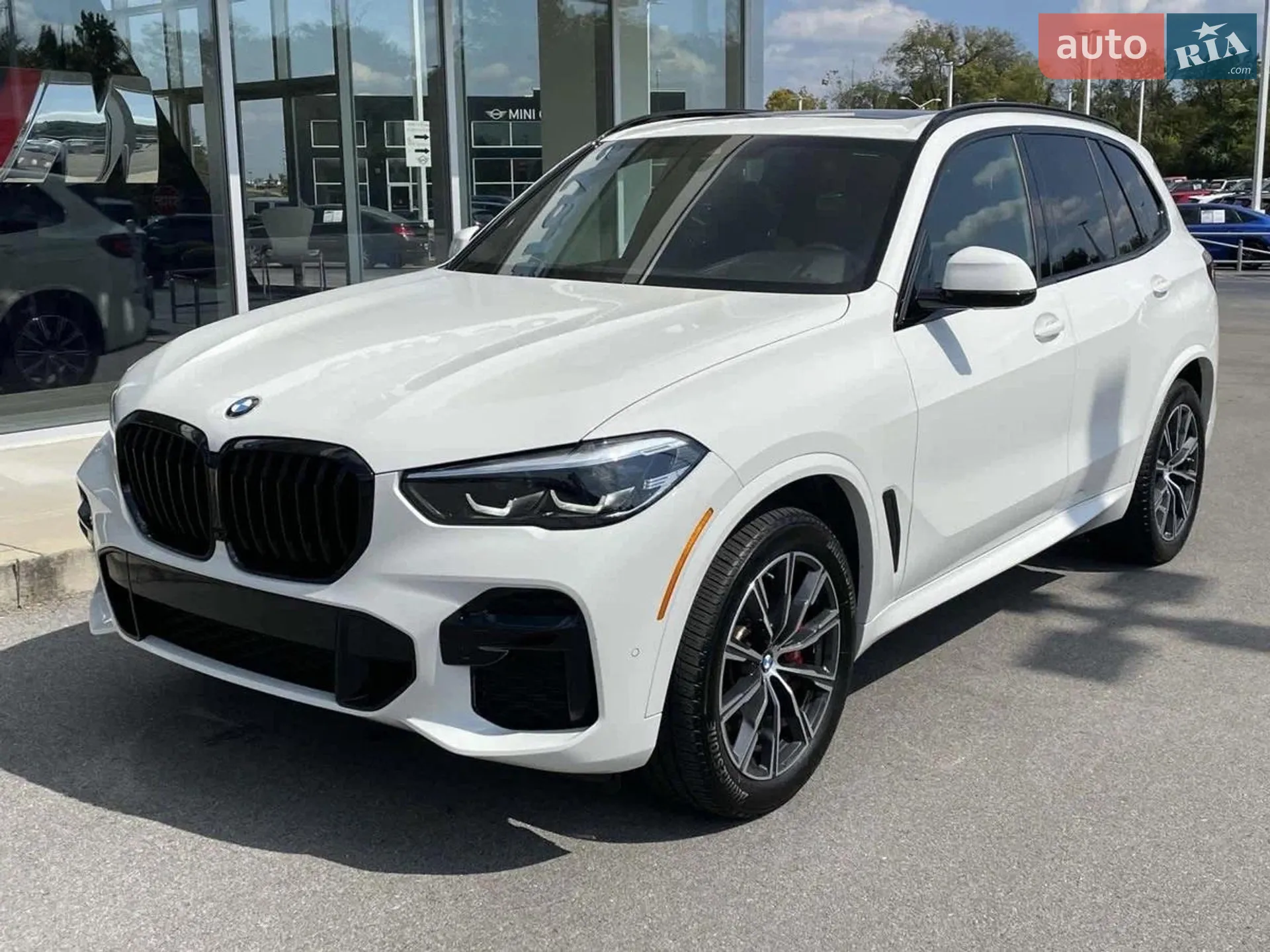 2021 BMW X5 - фото 1