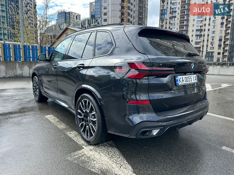Позашляховик / Кросовер BMW X5 2023 в Києві