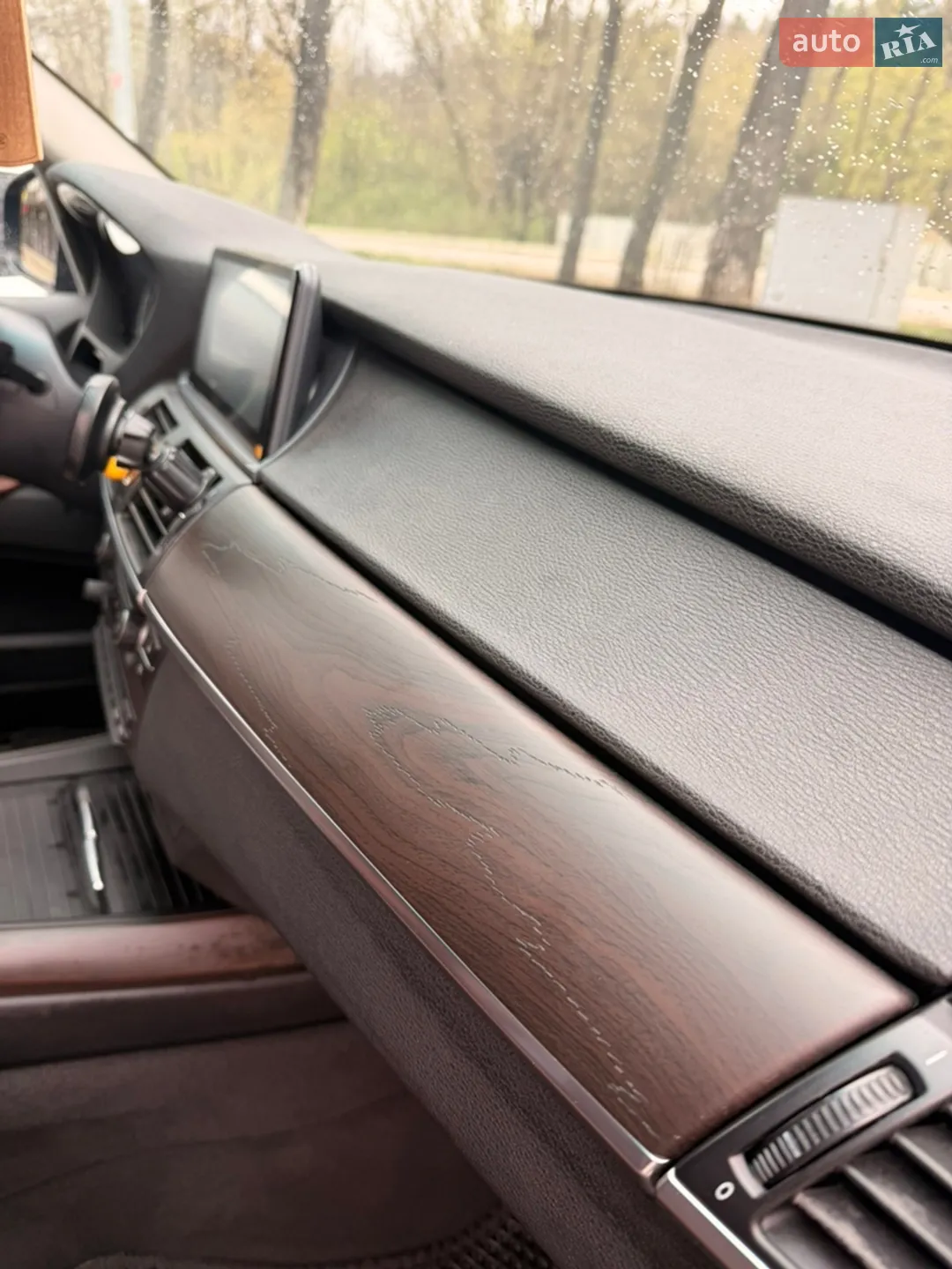 2010 BMW X5 - мініатюра 16