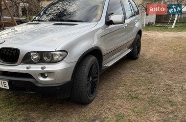 Позашляховик / Кросовер BMW X5 2004 в Костопілі