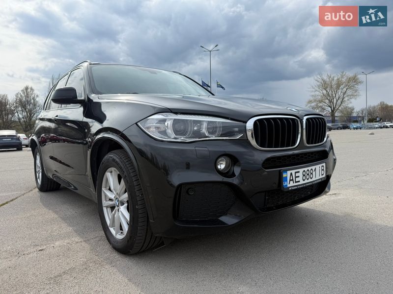 Позашляховик / Кросовер BMW X5 2015 в Дніпрі