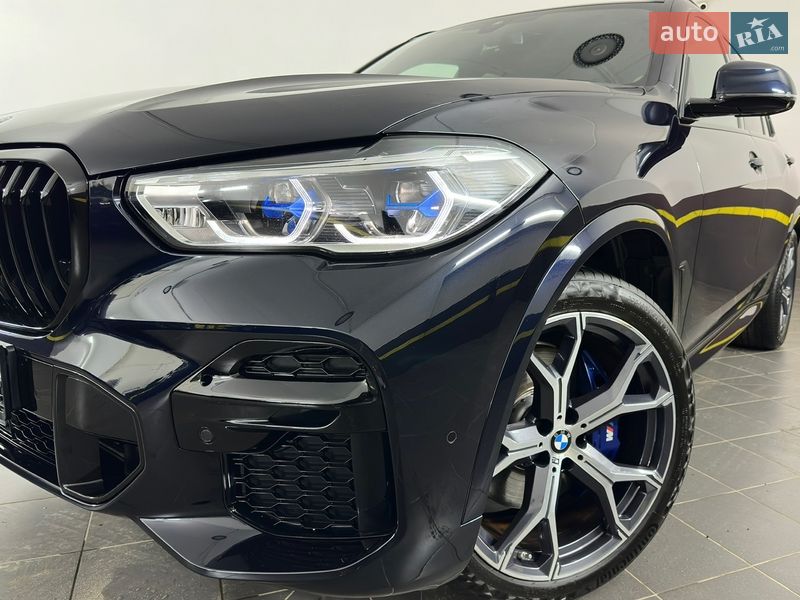 Внедорожник / Кроссовер BMW X5 2022 в Казатине