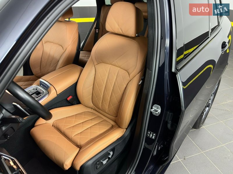 Внедорожник / Кроссовер BMW X5 2022 в Казатине