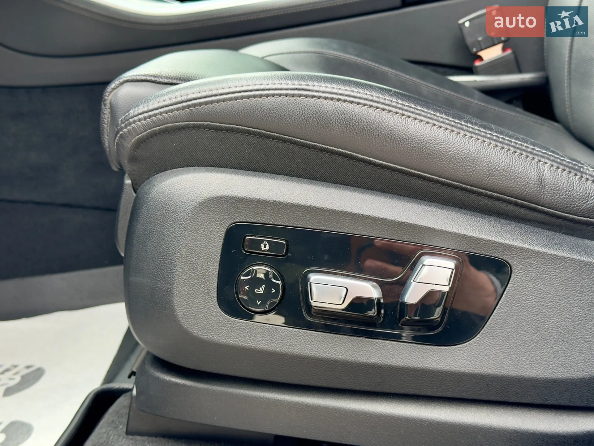 2021 BMW X5 - мініатюра 33