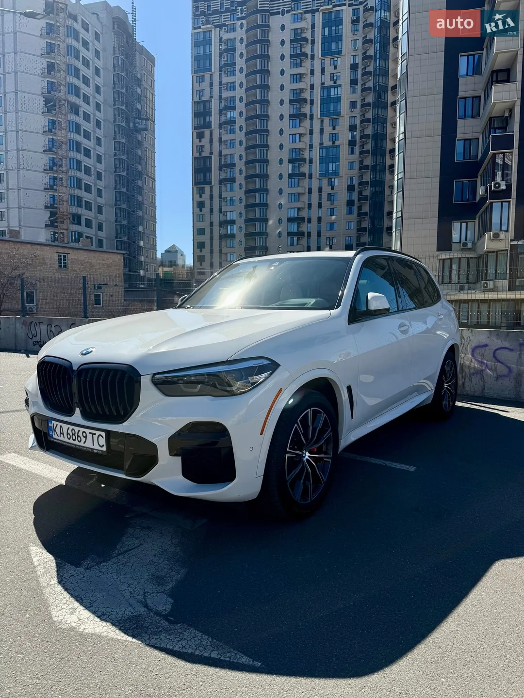 2022 BMW X5 - фото 1