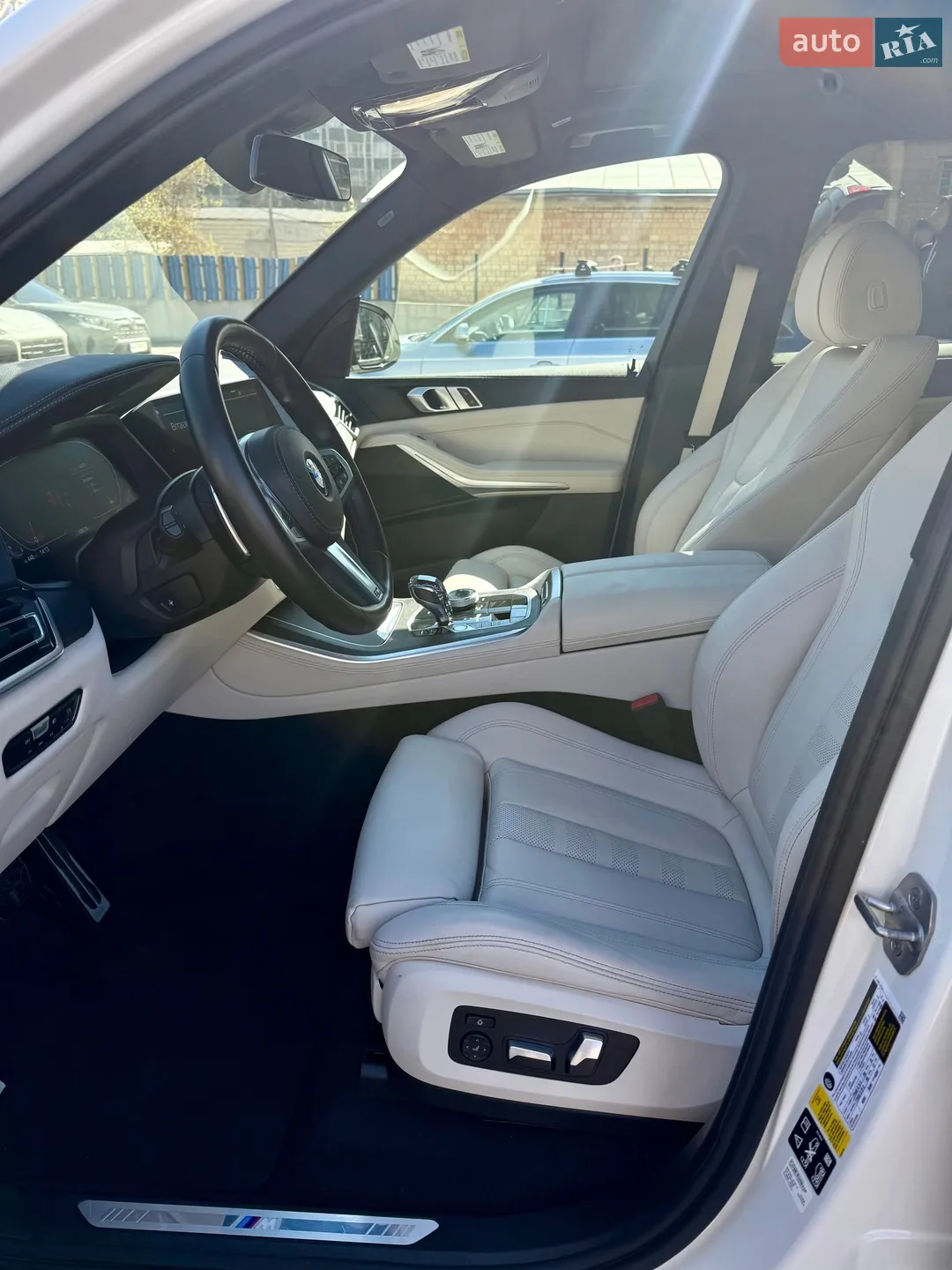 2022 BMW X5 - мініатюра 16