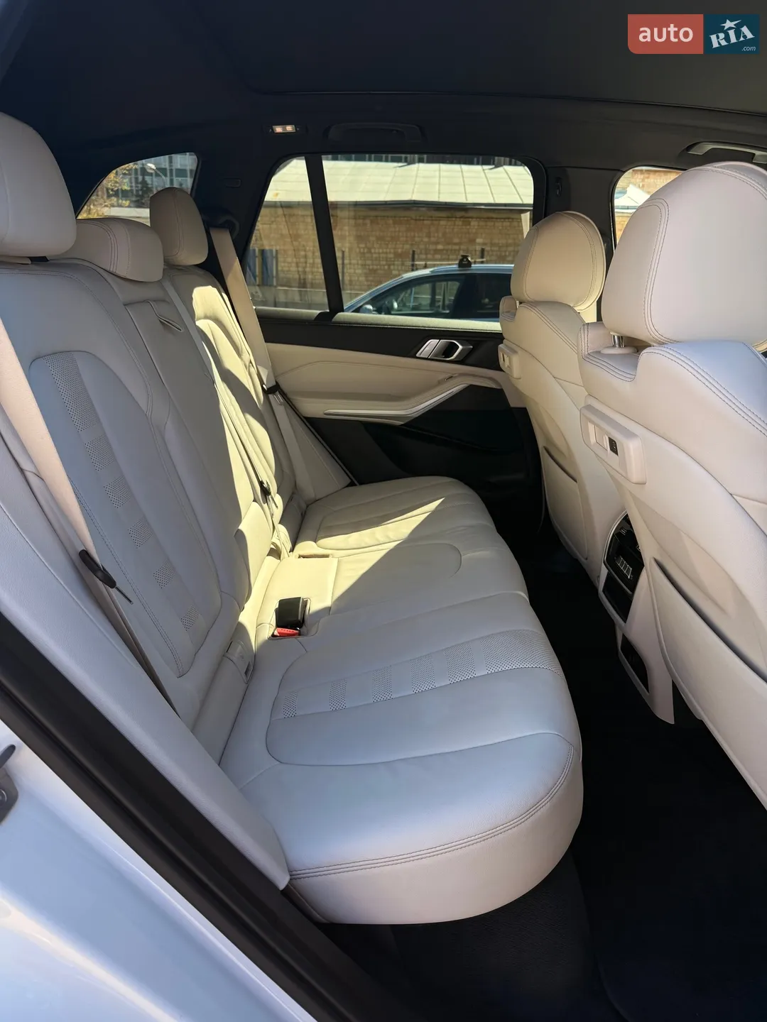 2022 BMW X5 - мініатюра 19