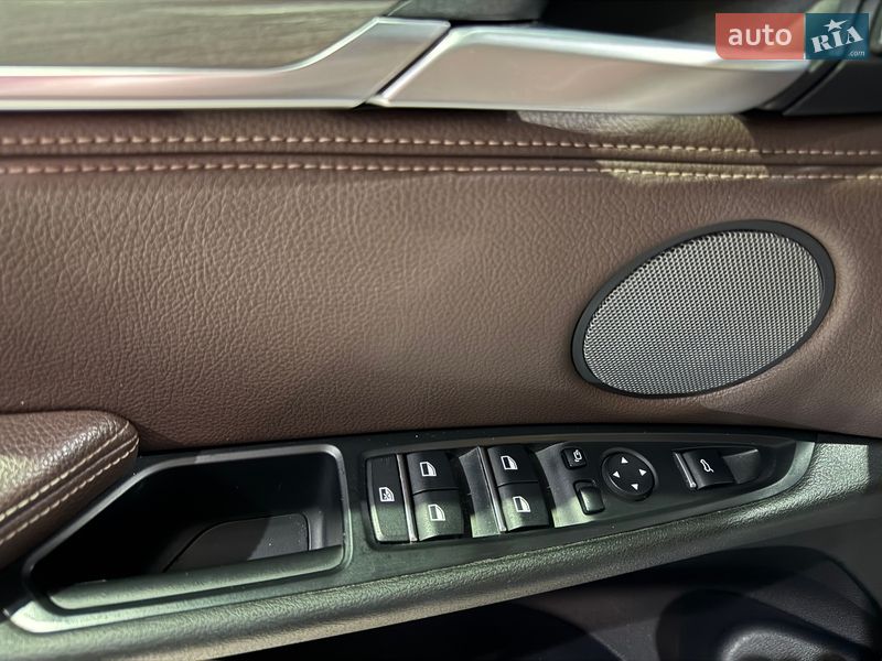 Внедорожник / Кроссовер BMW X5 2017 в Хмельницком