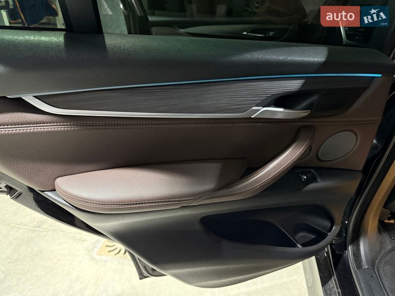 Внедорожник / Кроссовер BMW X5 2017 в Хмельницком