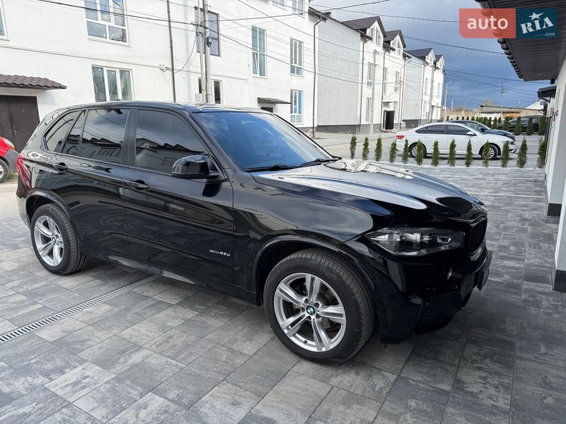 Внедорожник / Кроссовер BMW X5 2017 в Хмельницком