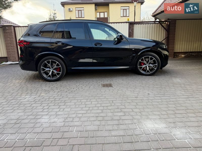 Внедорожник / Кроссовер BMW X5 2023 в Запорожье