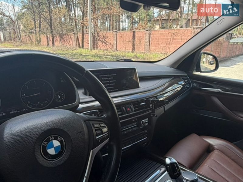 Внедорожник / Кроссовер BMW X5 2016 в Киеве