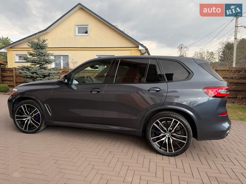 Позашляховик / Кросовер BMW X5 2020 в Нововолинську