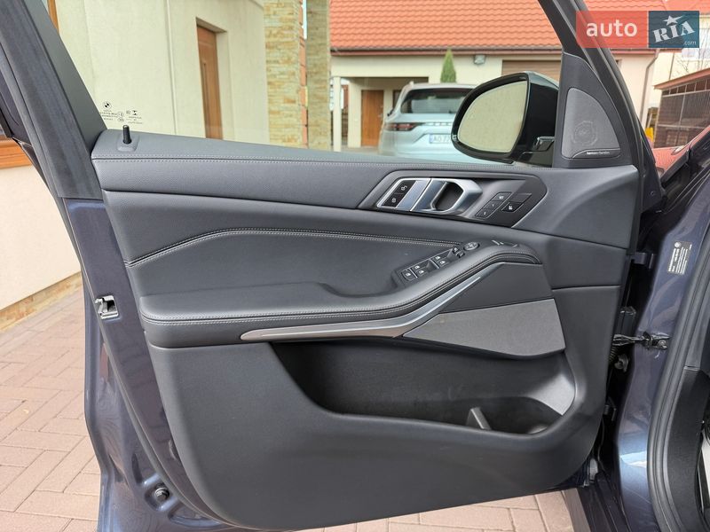 Позашляховик / Кросовер BMW X5 2020 в Нововолинську