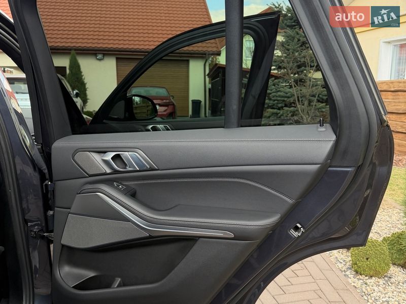 Позашляховик / Кросовер BMW X5 2020 в Нововолинську