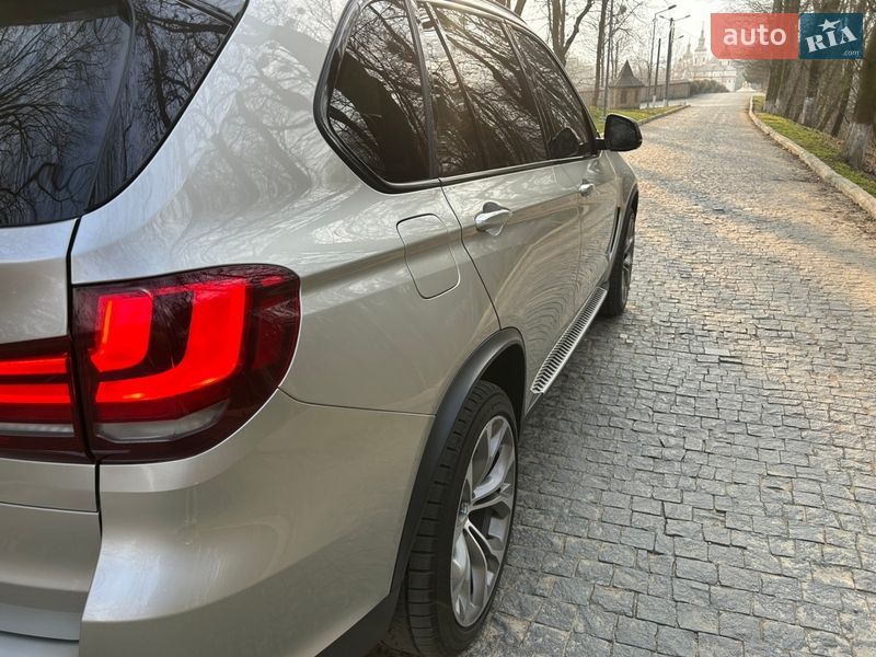 Позашляховик / Кросовер BMW X5 2014 в Чернівцях