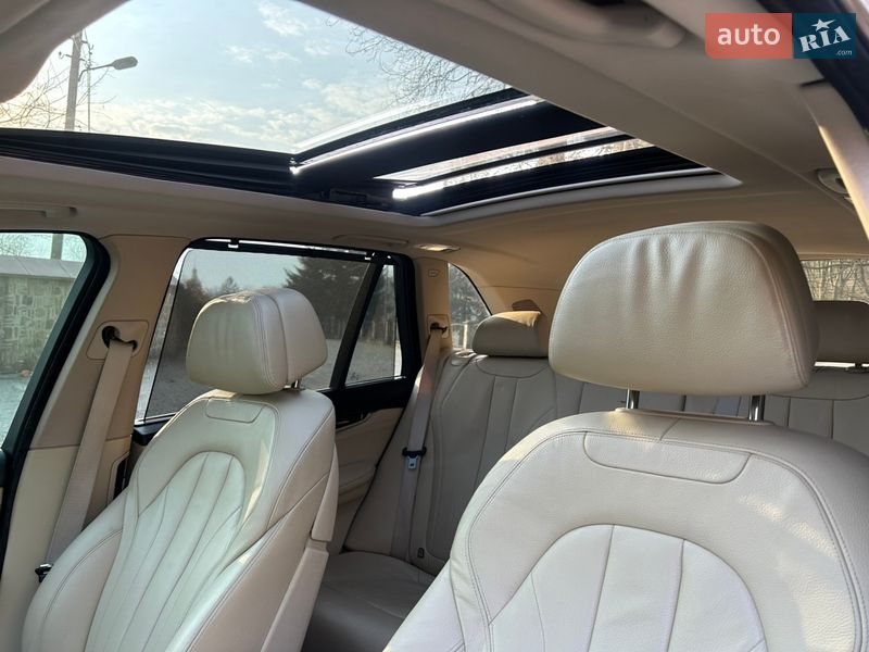 Позашляховик / Кросовер BMW X5 2014 в Чернівцях