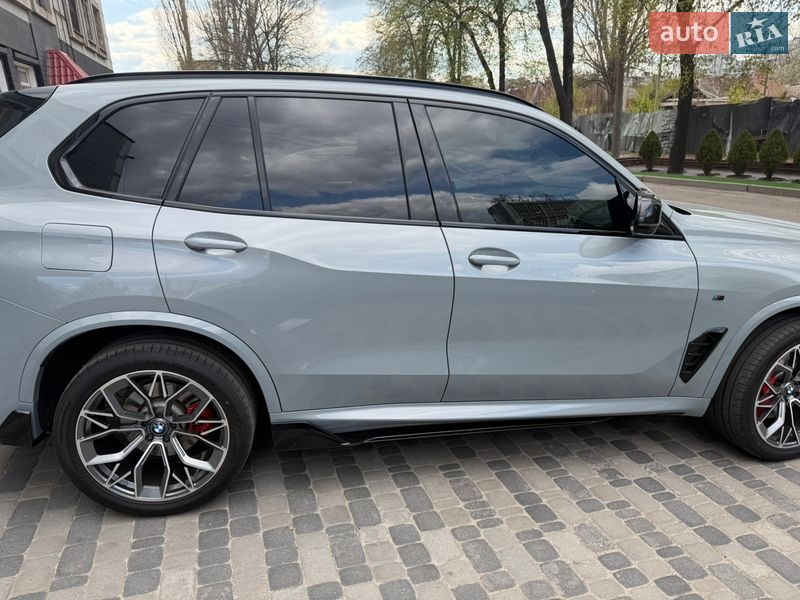 Внедорожник / Кроссовер BMW X5 2023 в Запорожье