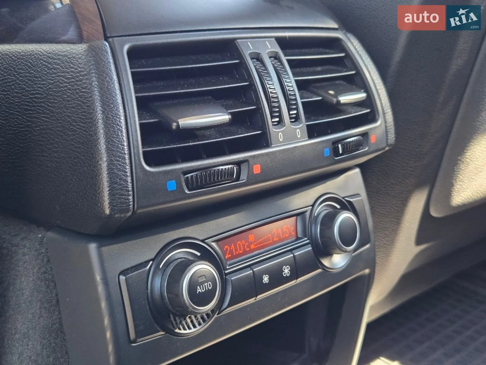 2011 BMW X5 - мініатюра 20