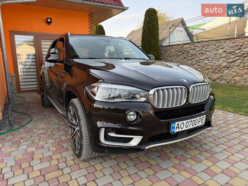 Внедорожник / Кроссовер BMW X5 2014 в Тячеве