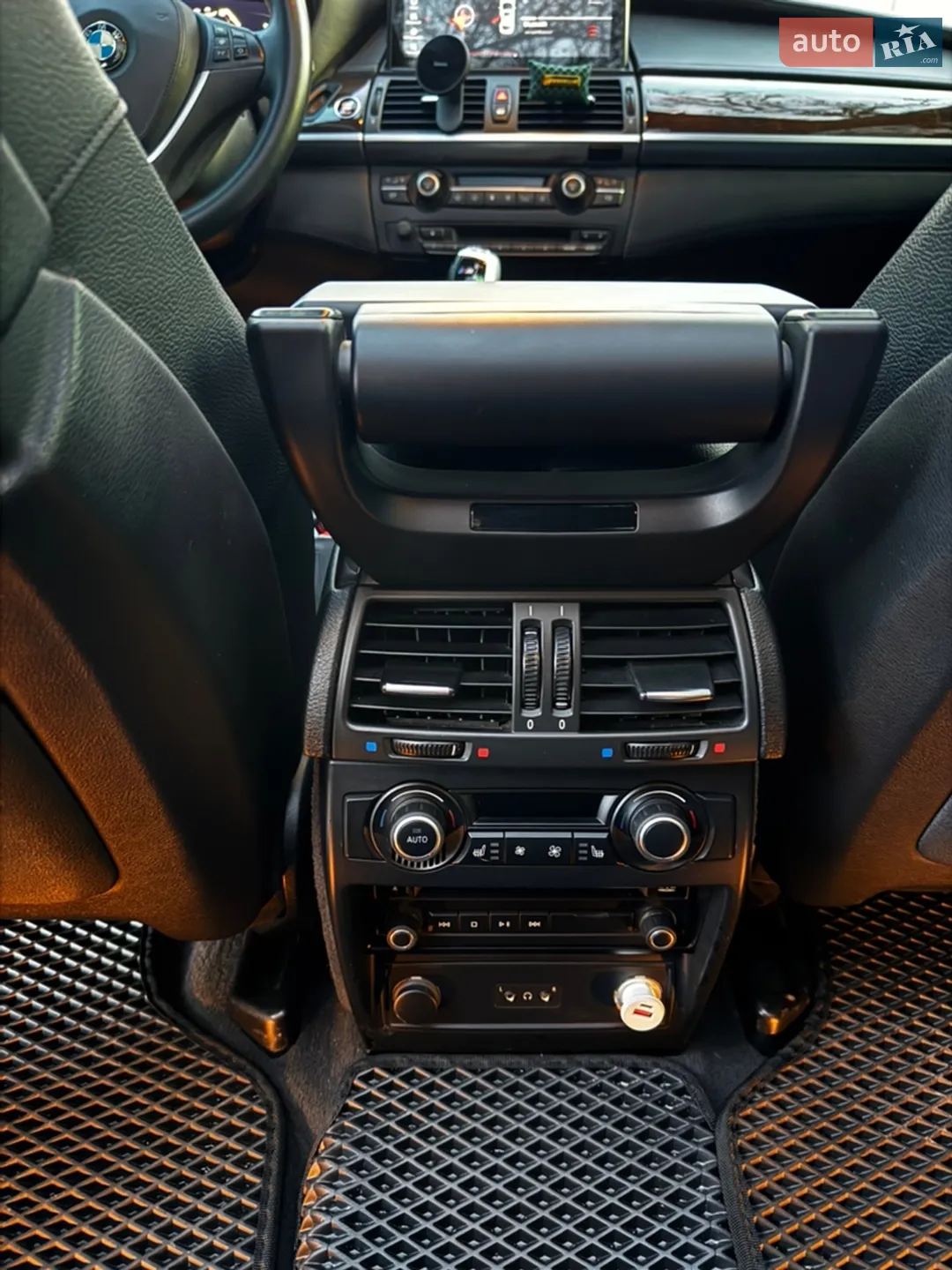 2012 BMW X5 - мініатюра 26