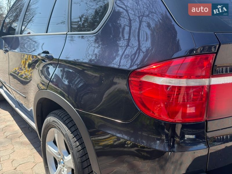 Внедорожник / Кроссовер BMW X5 2009 в Хмельницком