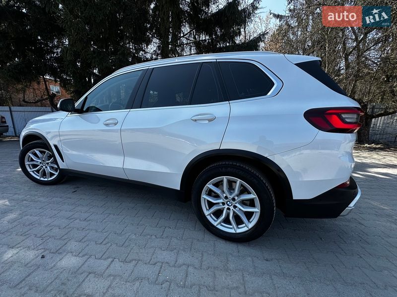 Внедорожник / Кроссовер BMW X5 2022 в Виннице