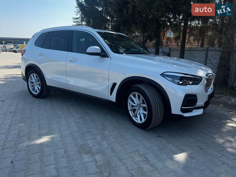 Внедорожник / Кроссовер BMW X5 2022 в Виннице