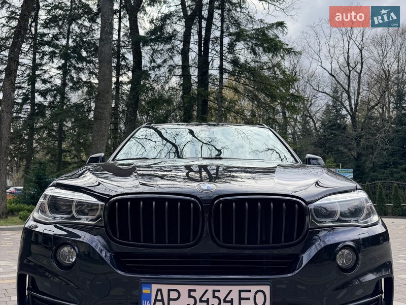 Внедорожник / Кроссовер BMW X5 2017 в Дрогобыче