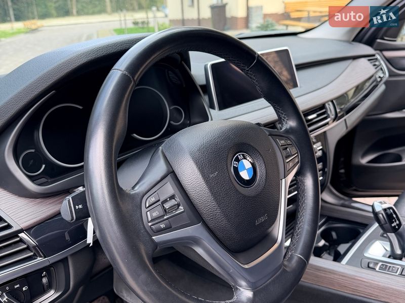 Внедорожник / Кроссовер BMW X5 2017 в Дрогобыче