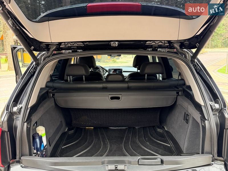 Внедорожник / Кроссовер BMW X5 2017 в Дрогобыче