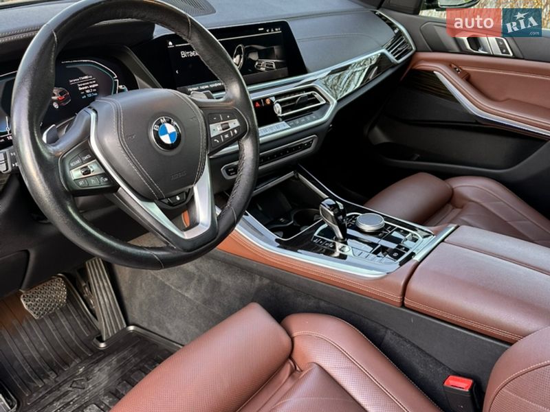 Позашляховик / Кросовер BMW X5 2022 в Дніпрі