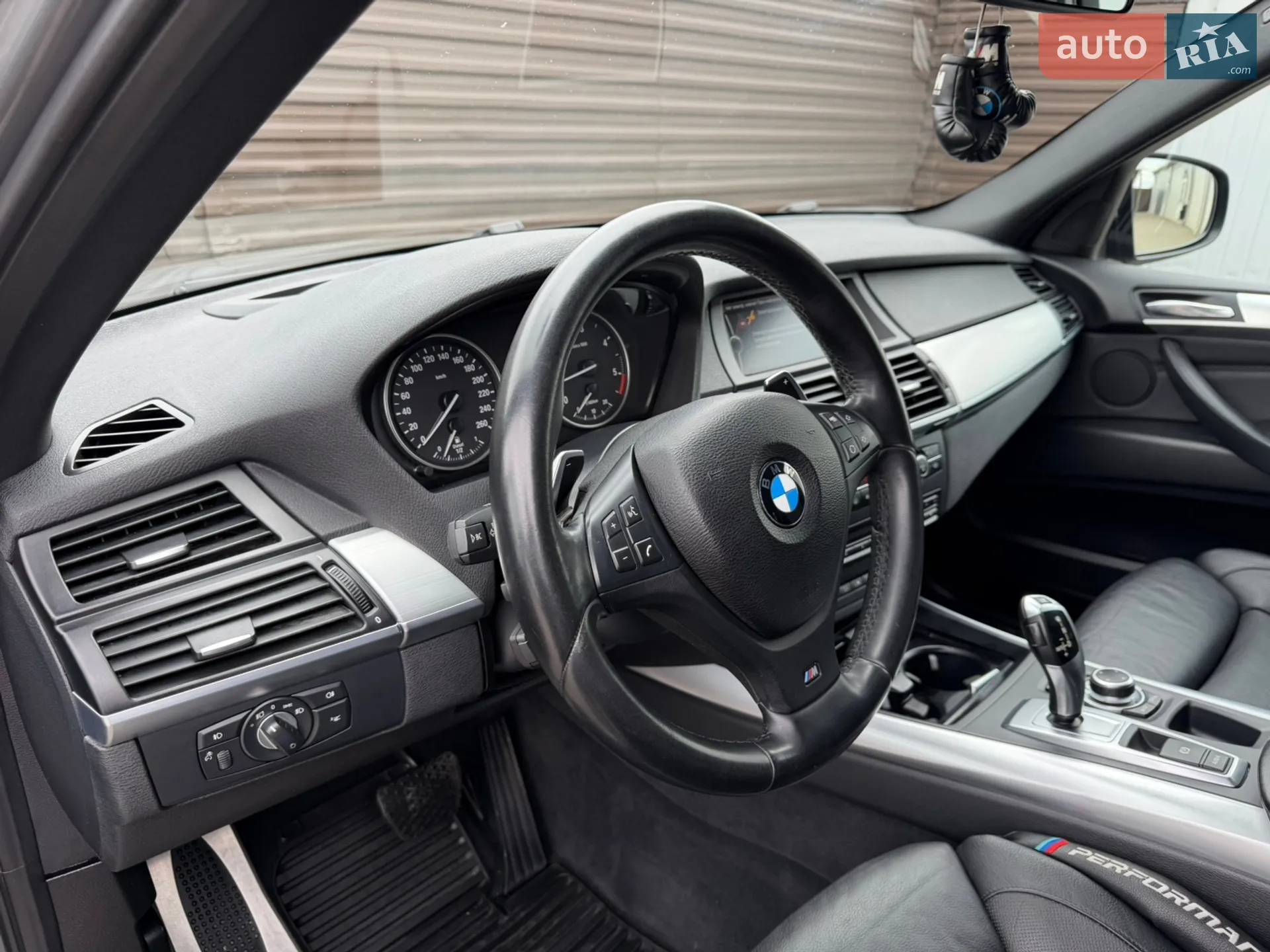 2012 BMW X5 - мініатюра 18