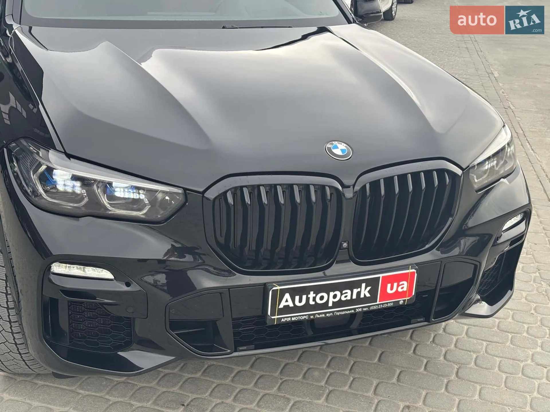 2020 BMW X5 M - мініатюра 17