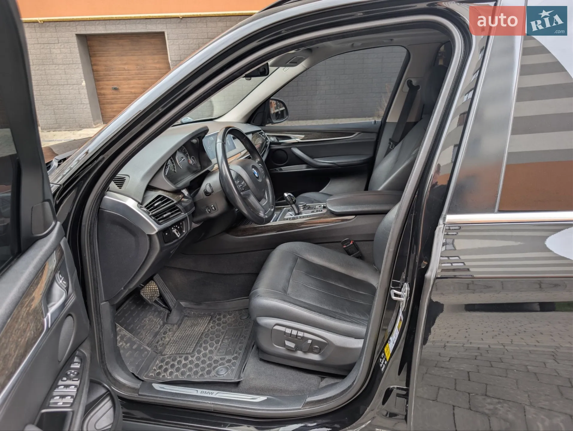 2015 BMW X5 - мініатюра 38
