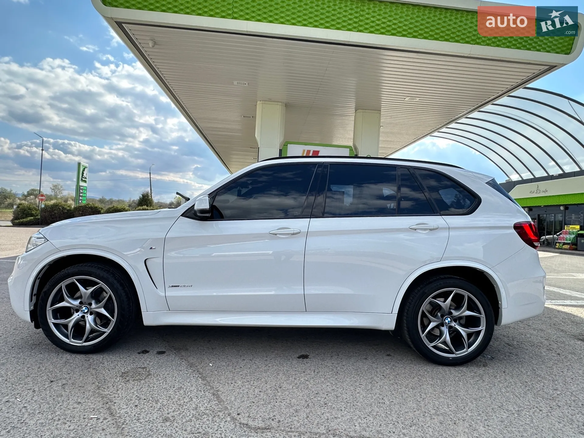 2016 BMW X5 - мініатюра 46