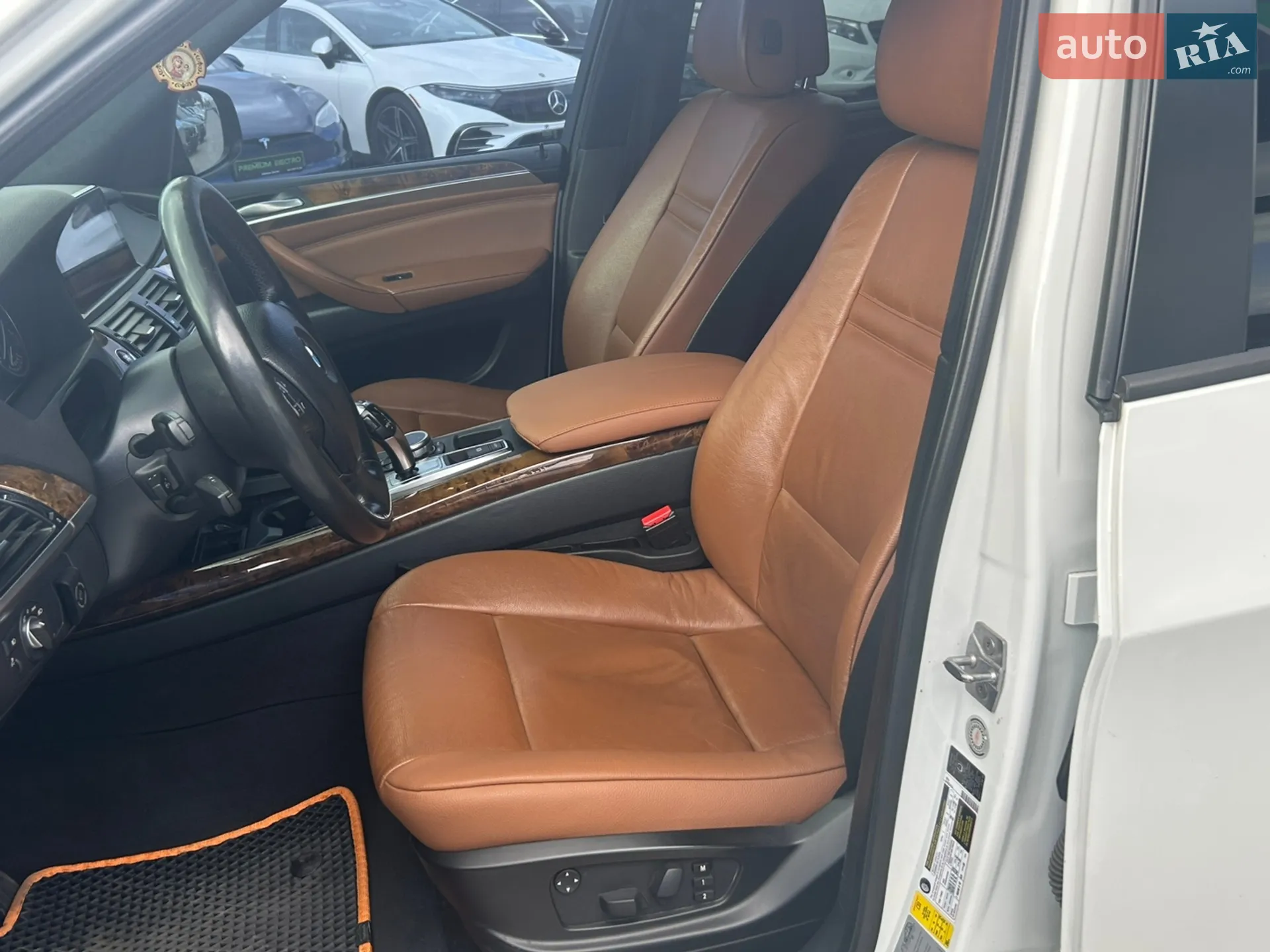 2010 BMW X5 - мініатюра 20